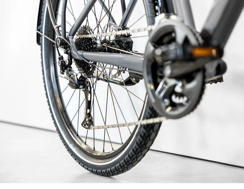 Trek Dual Sport 2 Equipped Gen 5 in Grey-3